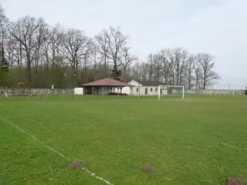 Zdjęcie: boisko do piłki nożnej LKS Orzeł Pawonków